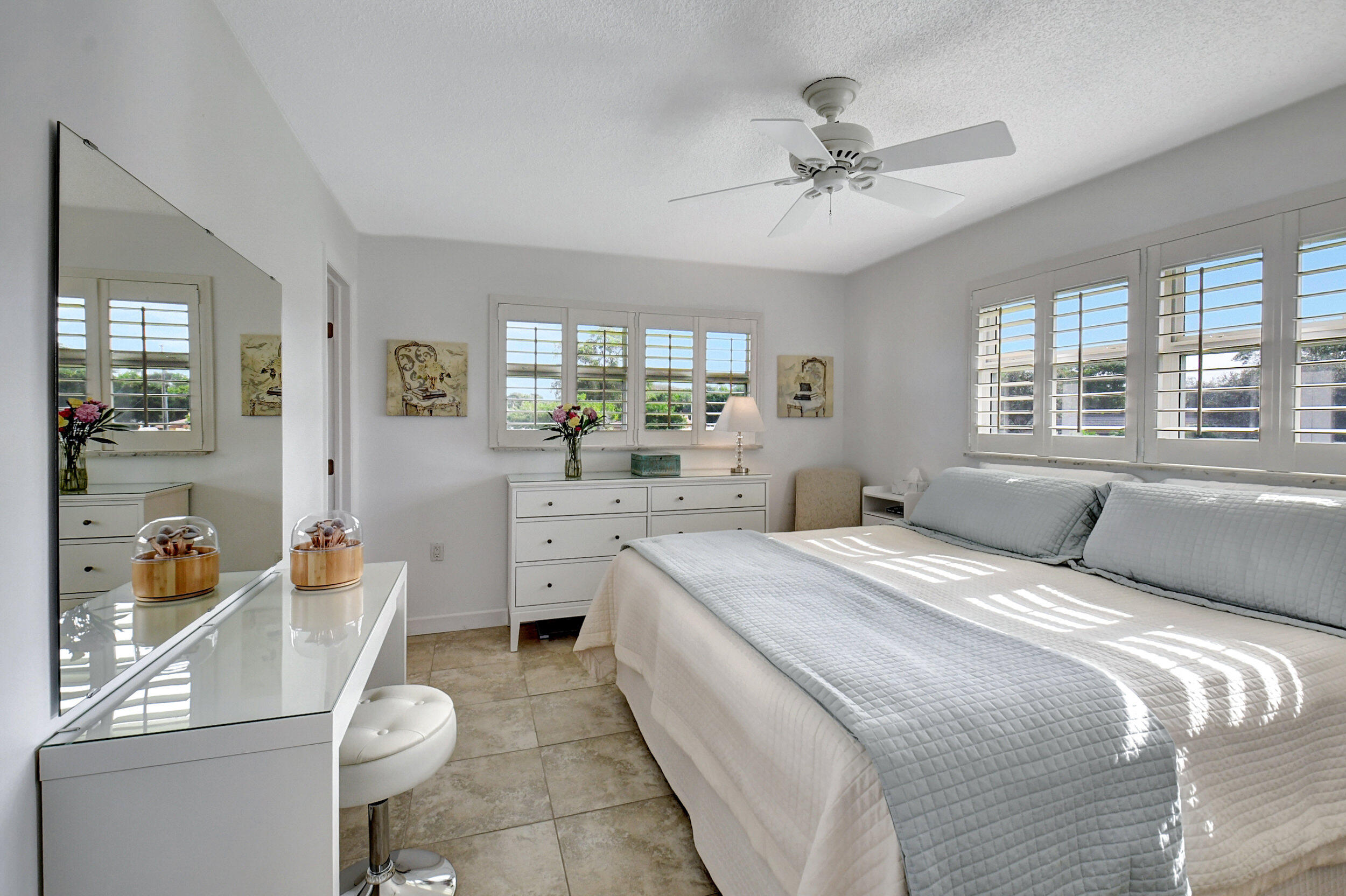 2300 Del Aire Boulevard 204, Delray Beach Unit: 204