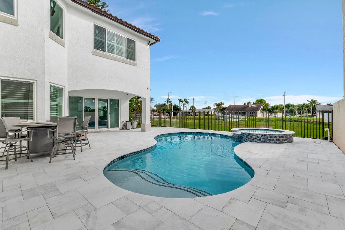 4030 Artesa Drive, Boynton Beach