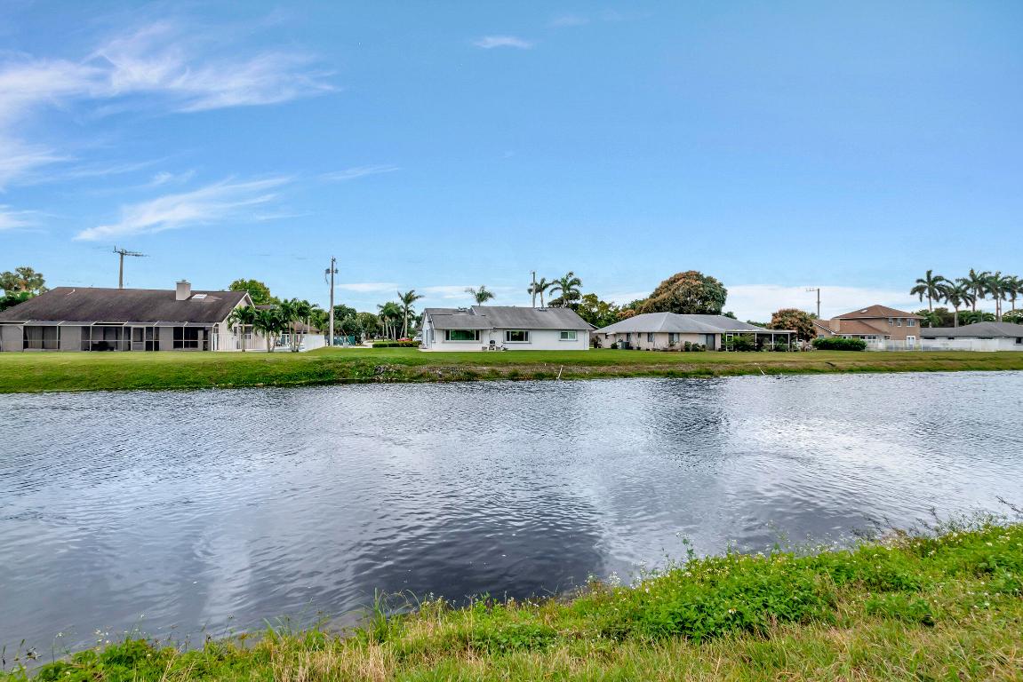 4030 Artesa Drive, Boynton Beach