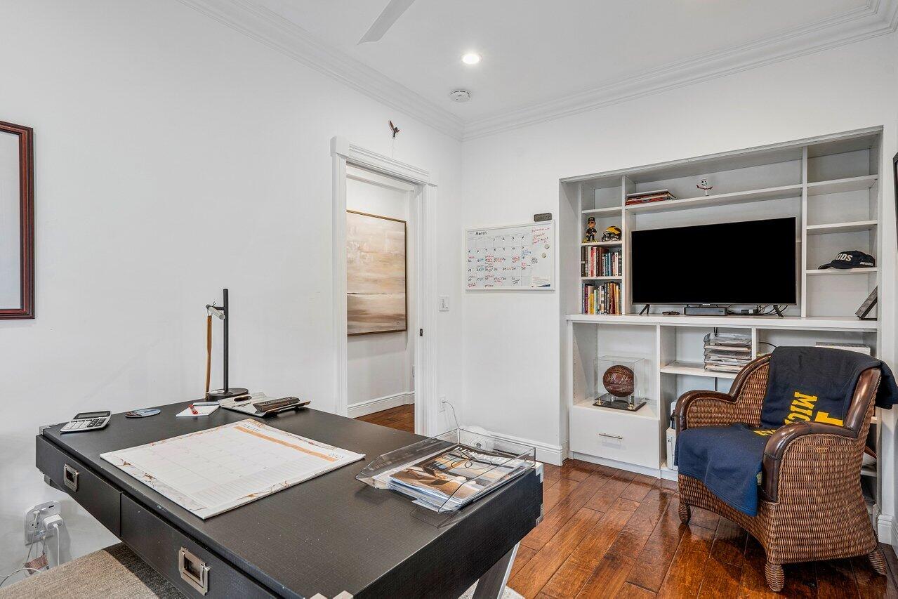 2305 Bay Drive, Pompano Beach