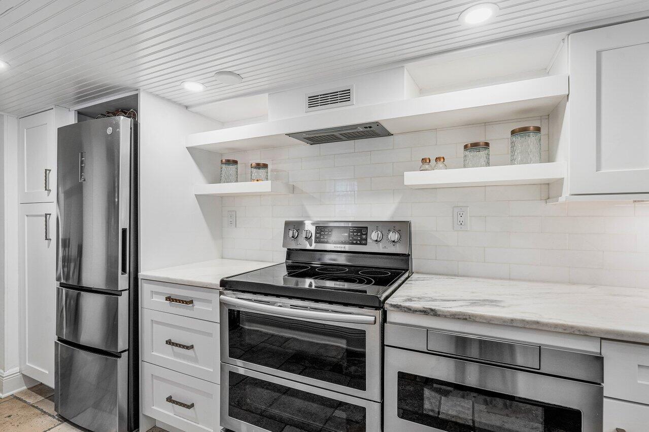 2305 Bay Drive, Pompano Beach