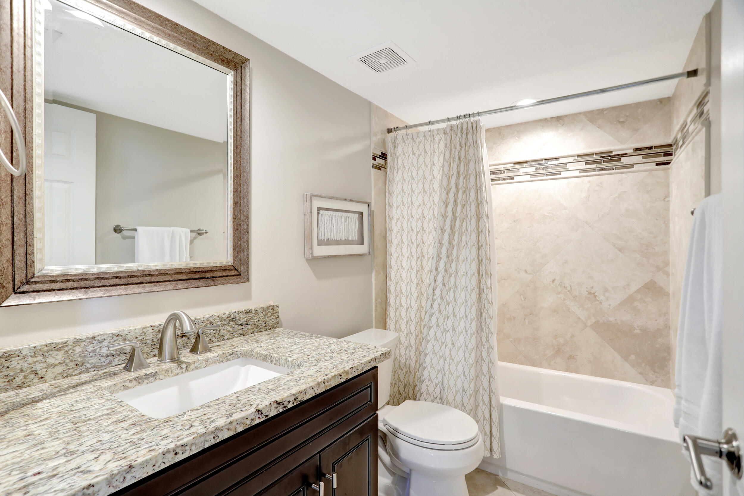 6646 Villa Sonrisa Drive 520, Boca Raton Unit: 520