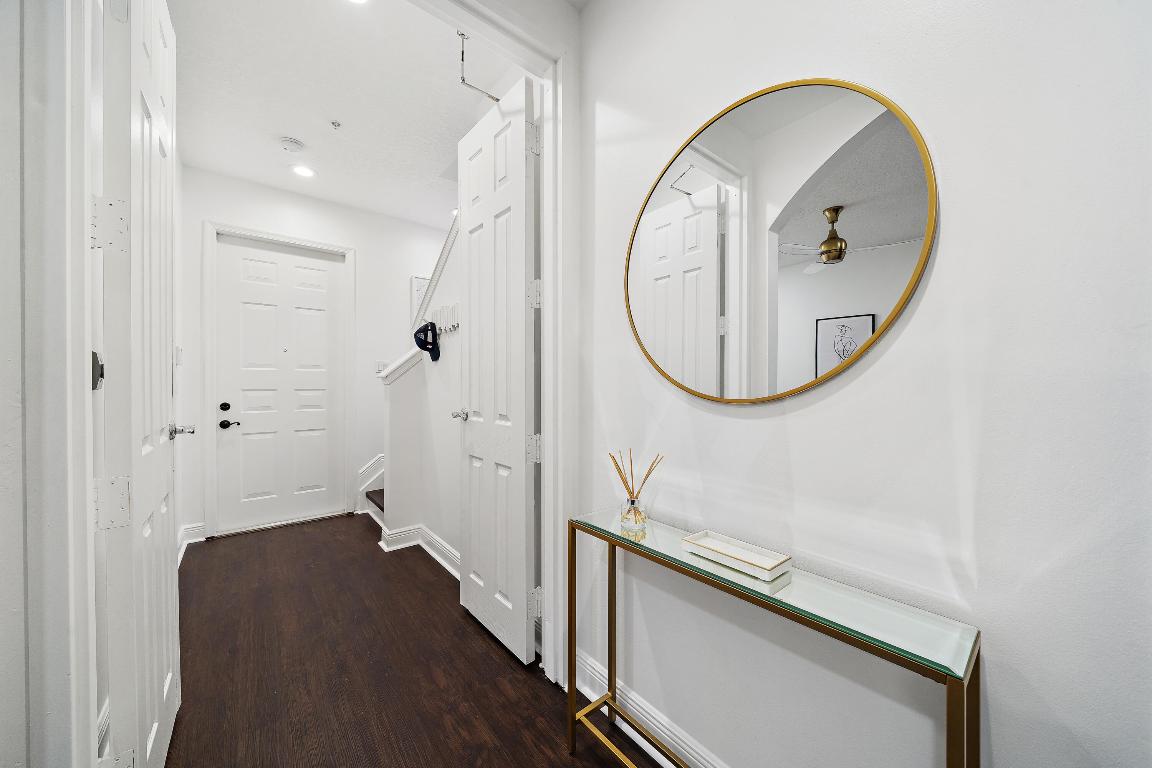 113 W Indian Crossing Circle