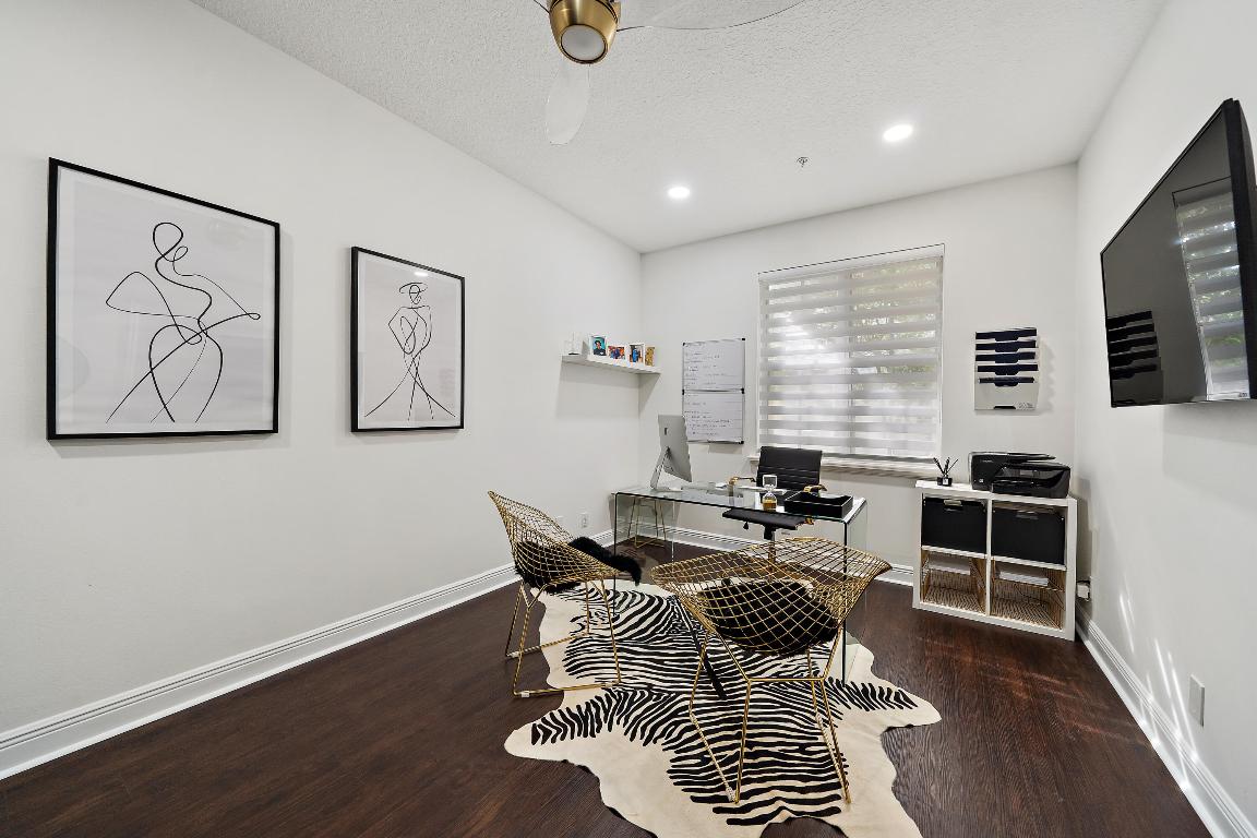 113 W Indian Crossing Circle