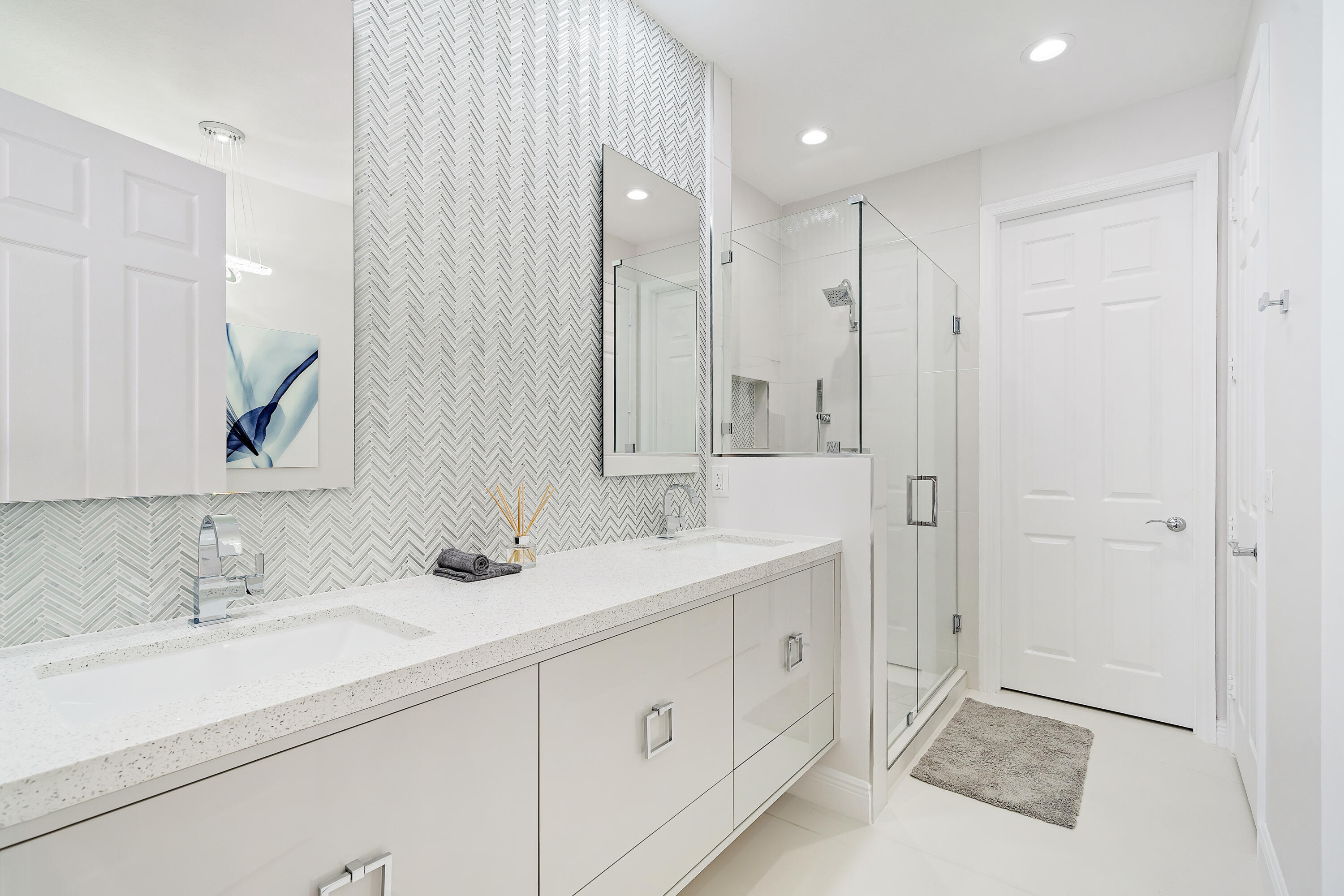 113 W Indian Crossing Circle