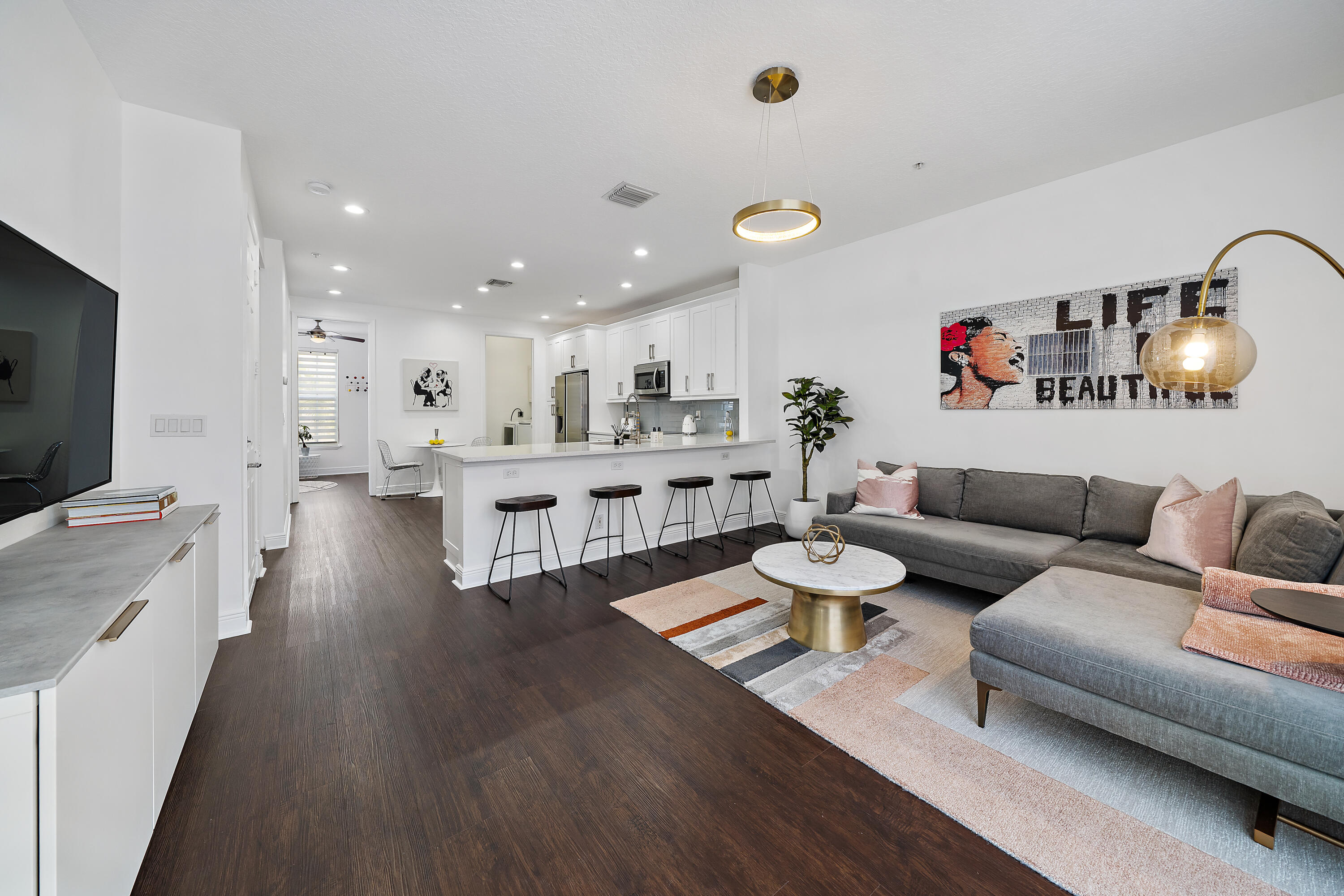 113 W Indian Crossing Circle
