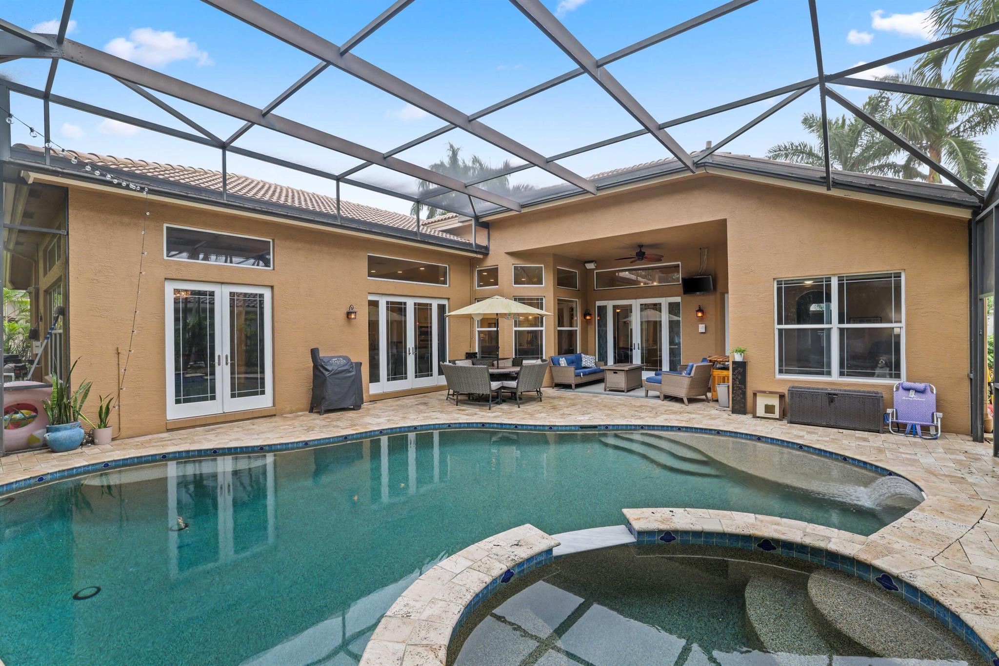 19450 Saturnia Lakes Drive