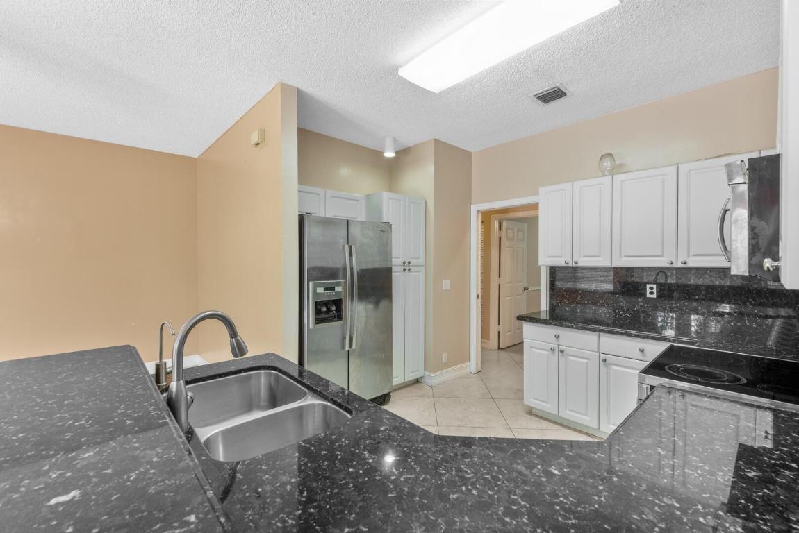 6400 NW 44th Avenue, Coconut Creek