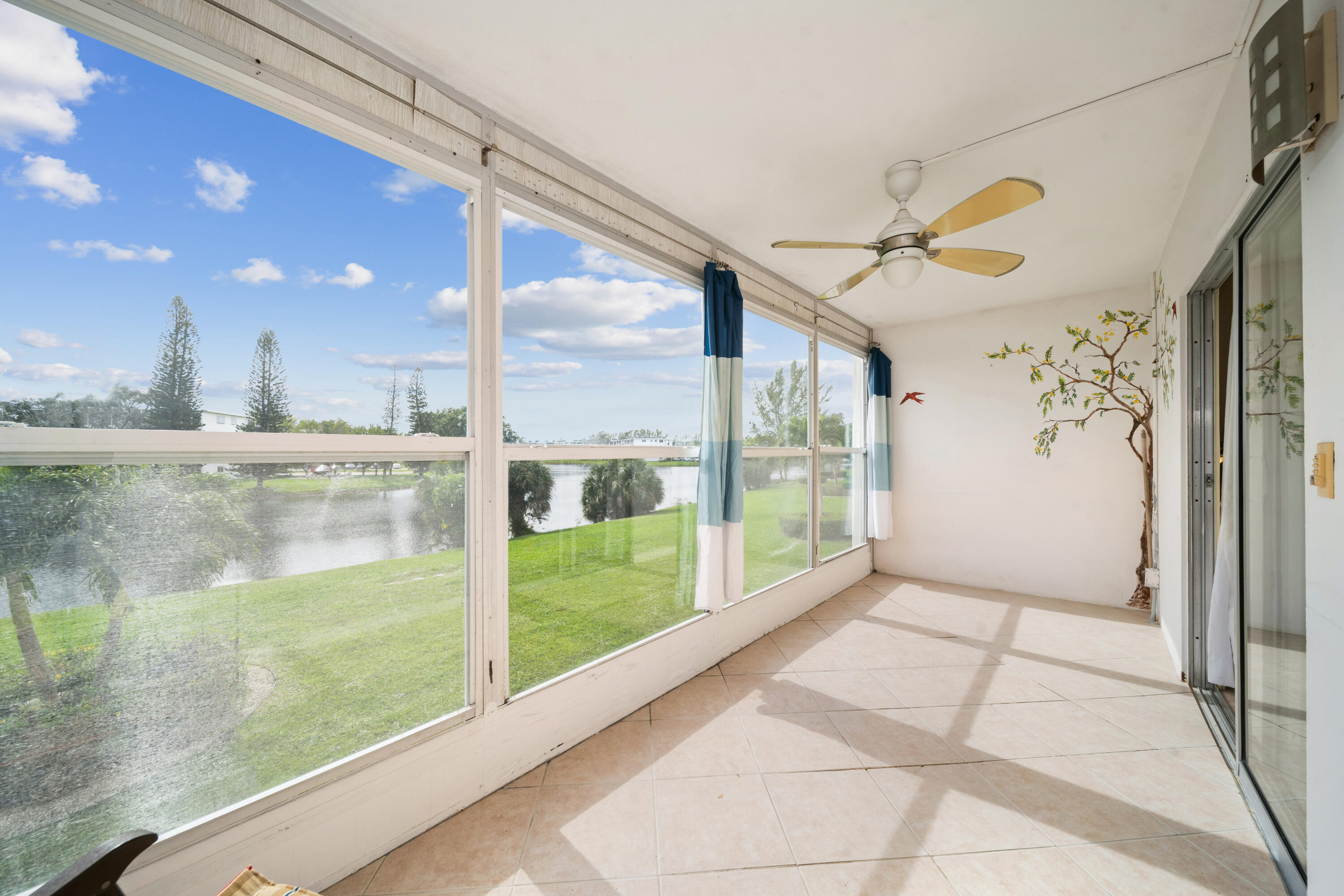 2089 Westbury H Unit: 2089