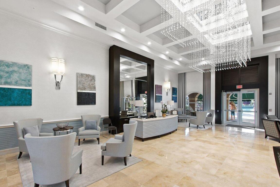 6821 Castlemaine Avenue