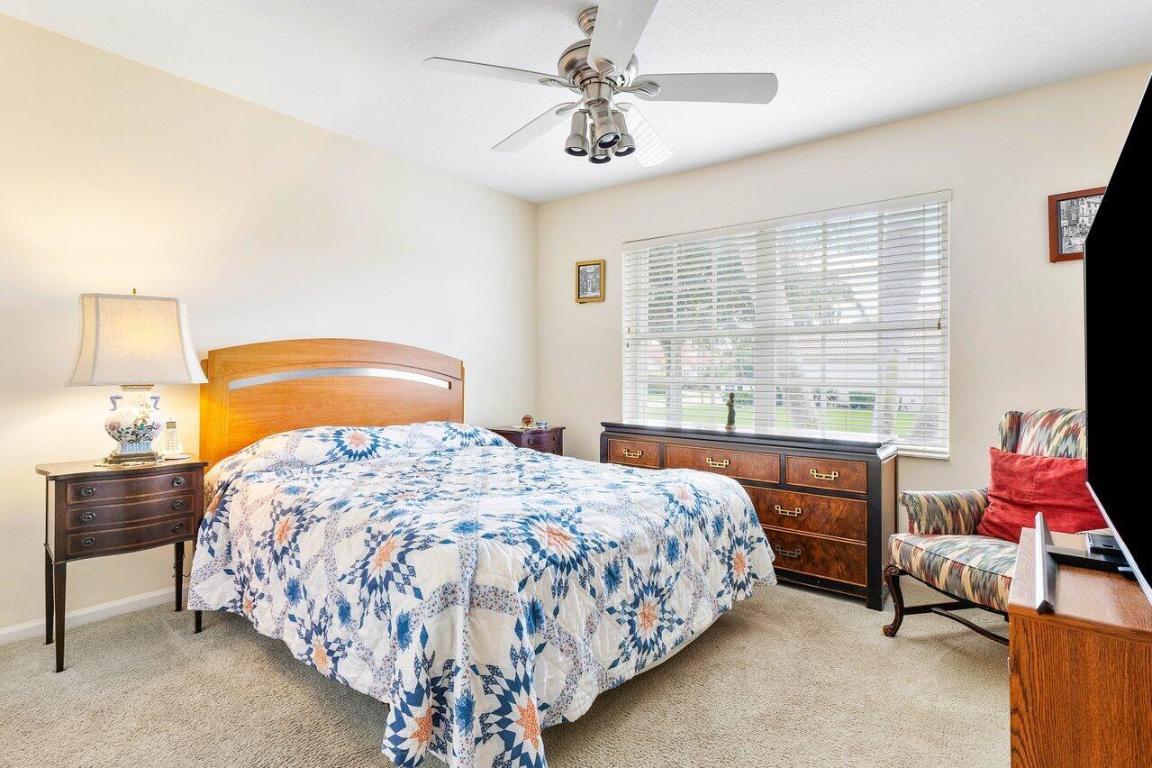 6821 Castlemaine Avenue