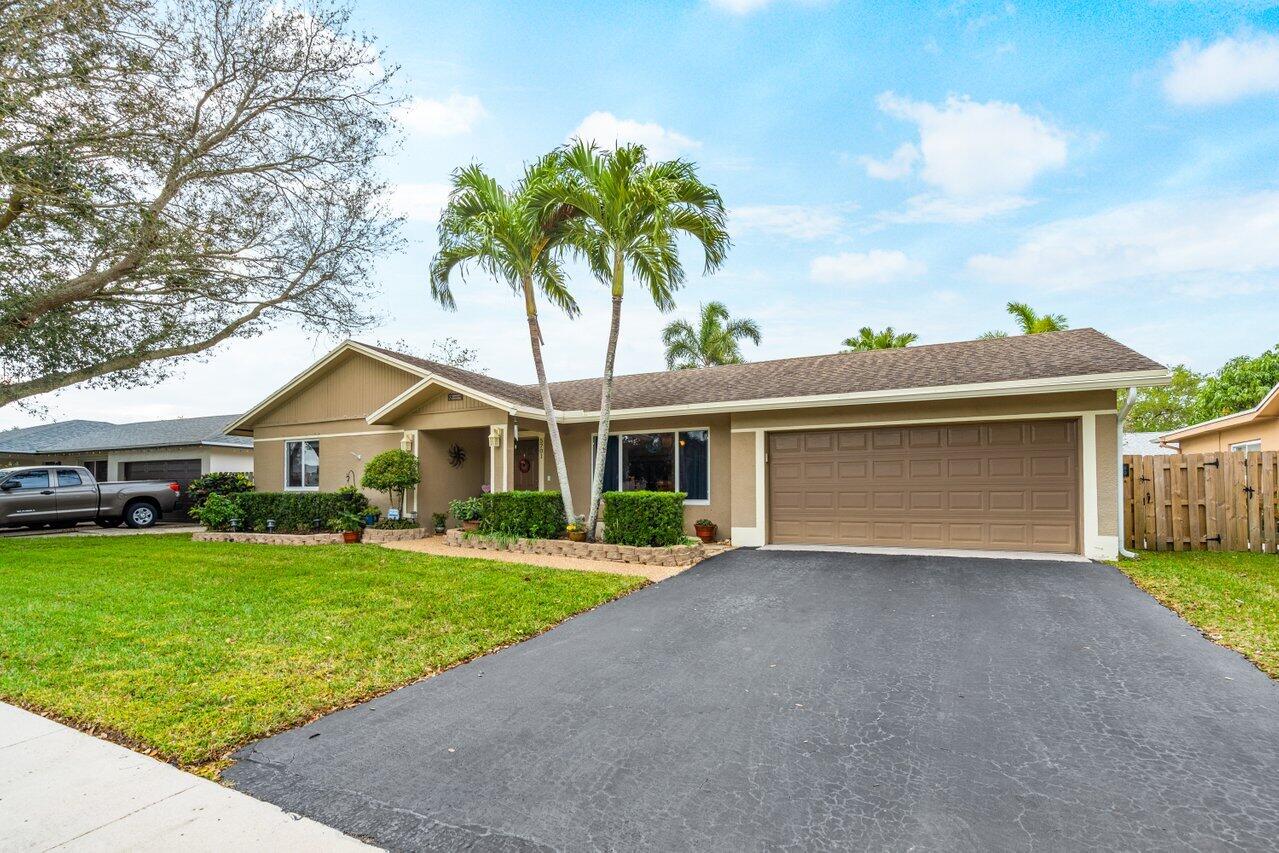 5701 SW 118th Avenue