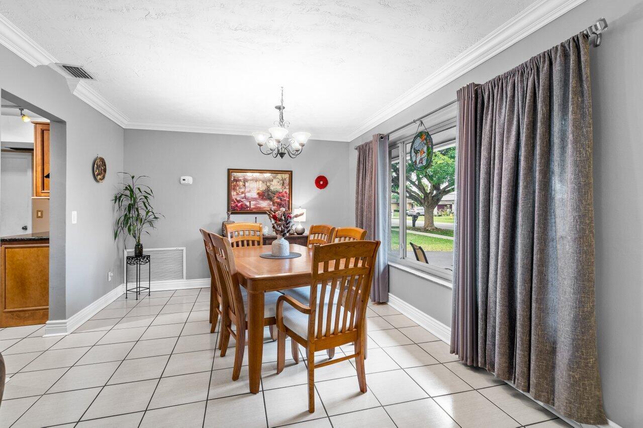 5701 SW 118th Avenue