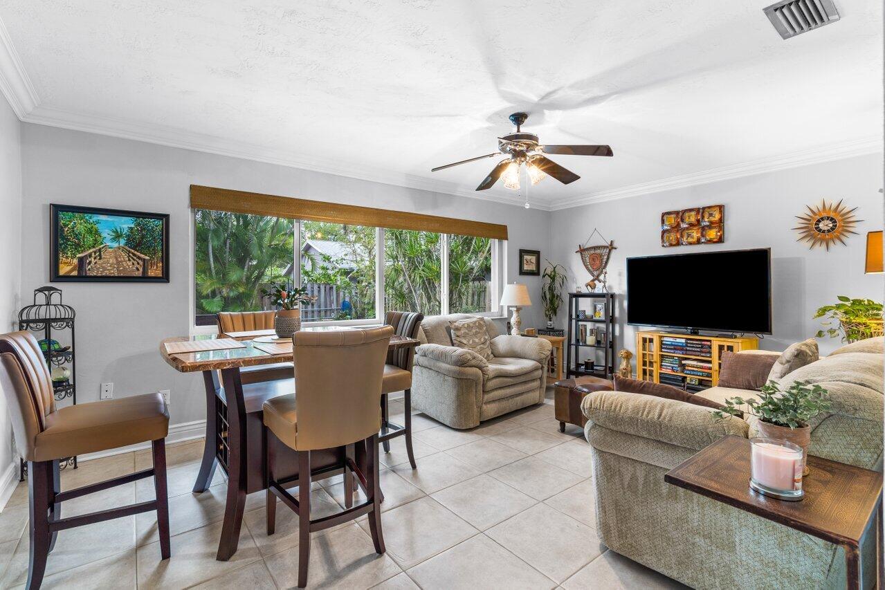 5701 SW 118th Avenue