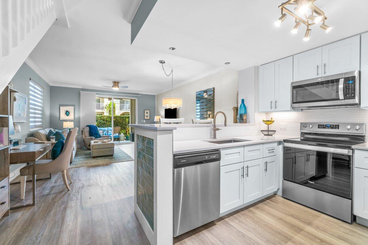 3604 S Ocean Boulevard 101, Highland Beach Unit: 101
