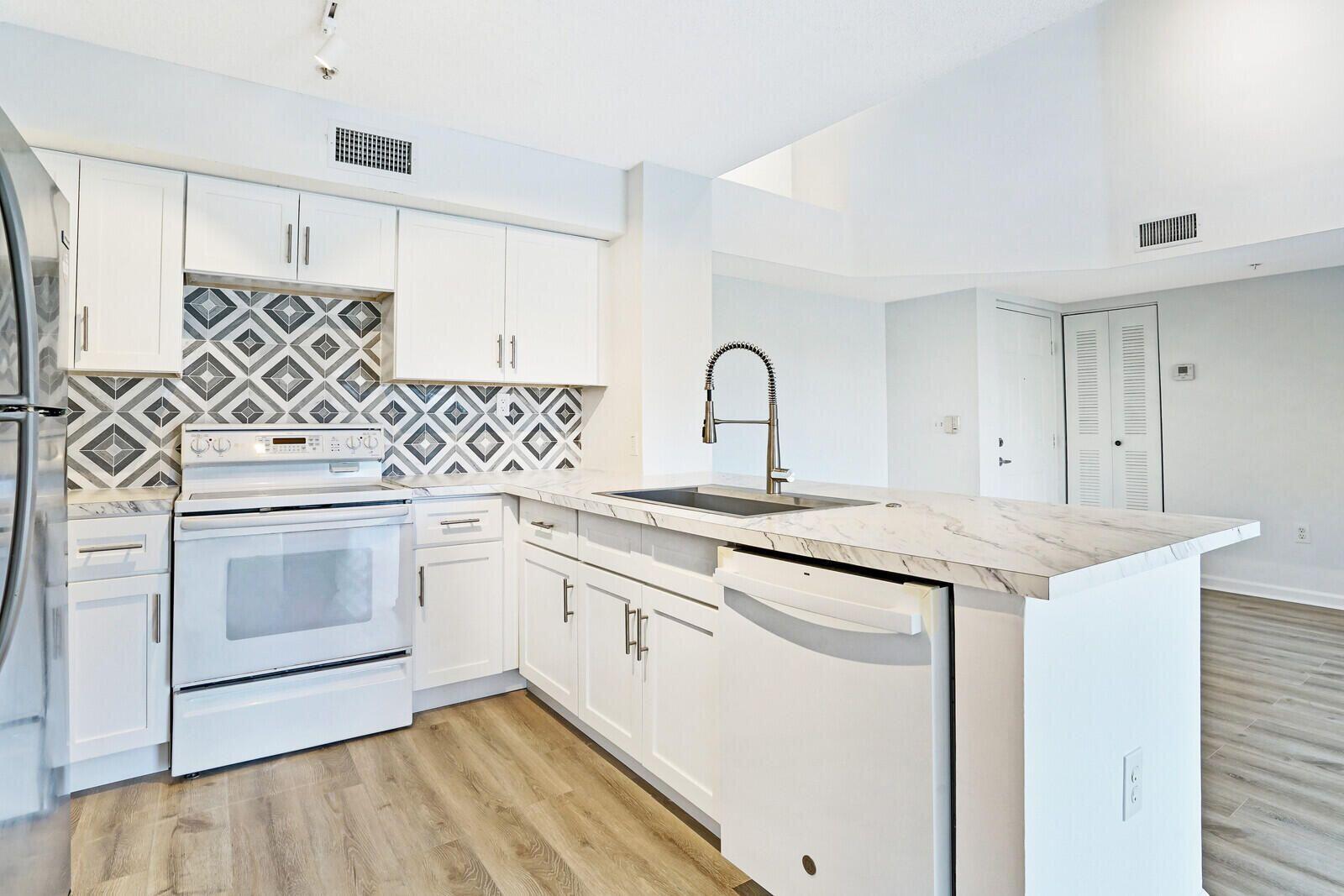 7816 Sonoma Springs Circle Unit: 303