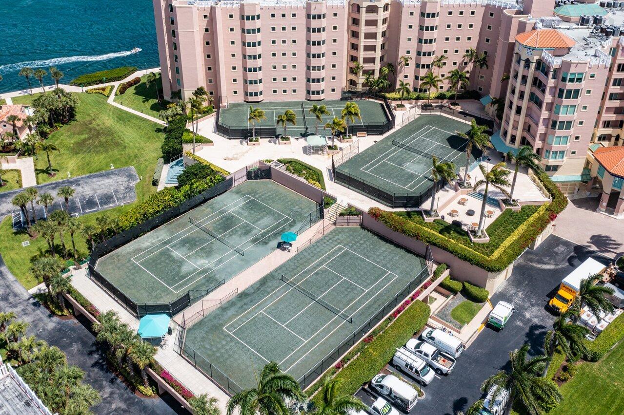 300 SE 5th Avenue, Ph-8100, Boca Raton Unit: Ph-8100