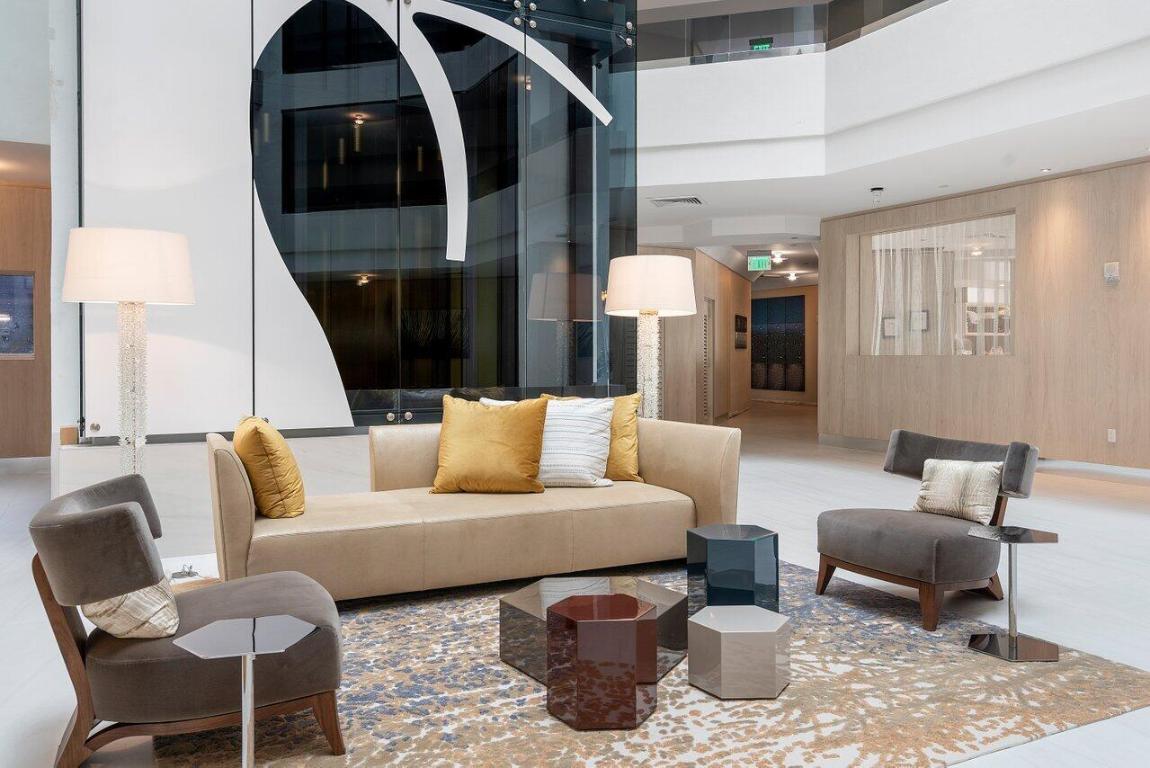 300 SE 5th Avenue, Ph-8100, Boca Raton Unit: Ph-8100