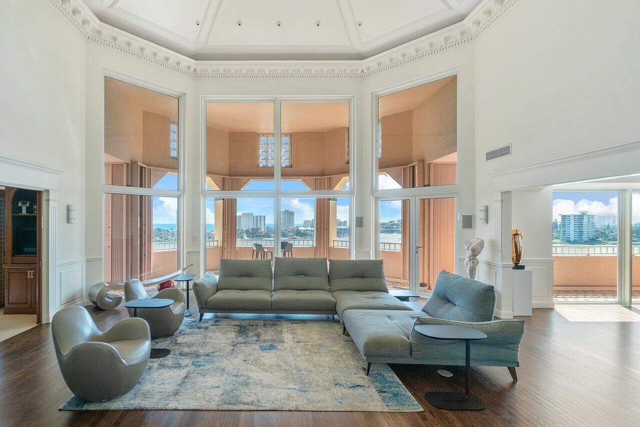 300 SE 5th Avenue, Ph-8100, Boca Raton Unit: Ph-8100