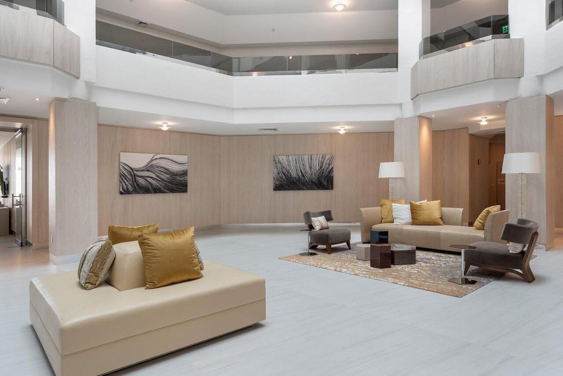 300 SE 5th Avenue, Ph-8100, Boca Raton Unit: Ph-8100