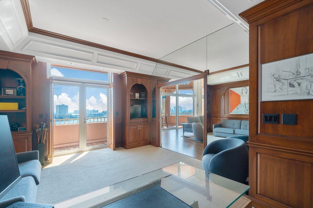 300 SE 5th Avenue, Ph-8100, Boca Raton Unit: Ph-8100