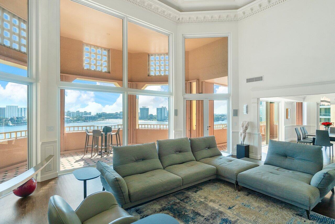 300 SE 5th Avenue, Ph-8100, Boca Raton Unit: Ph-8100