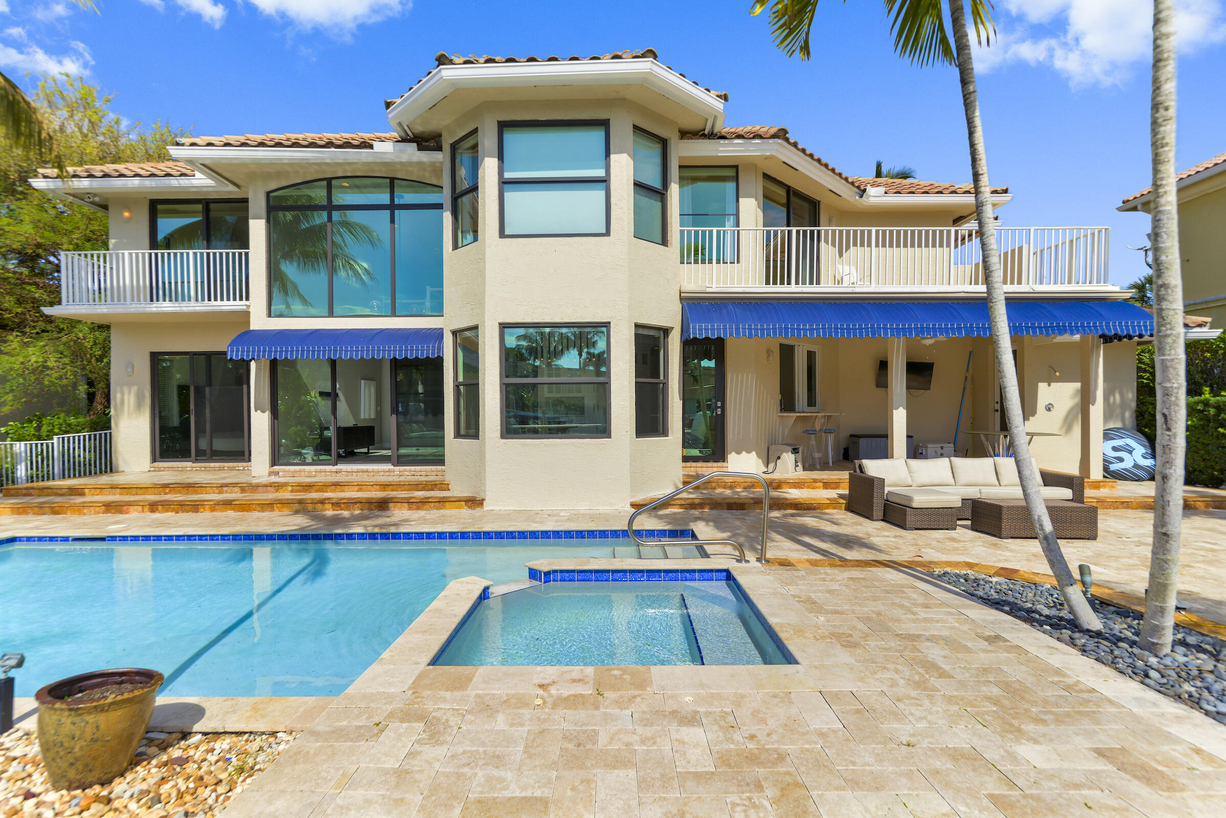 968 Banyan Drive