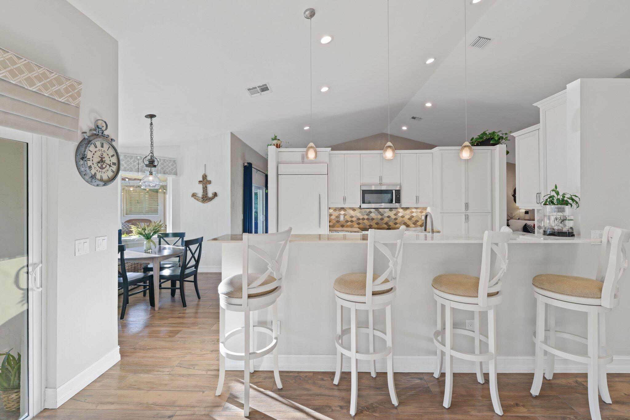 2225 Rabbit Hollowe Circle