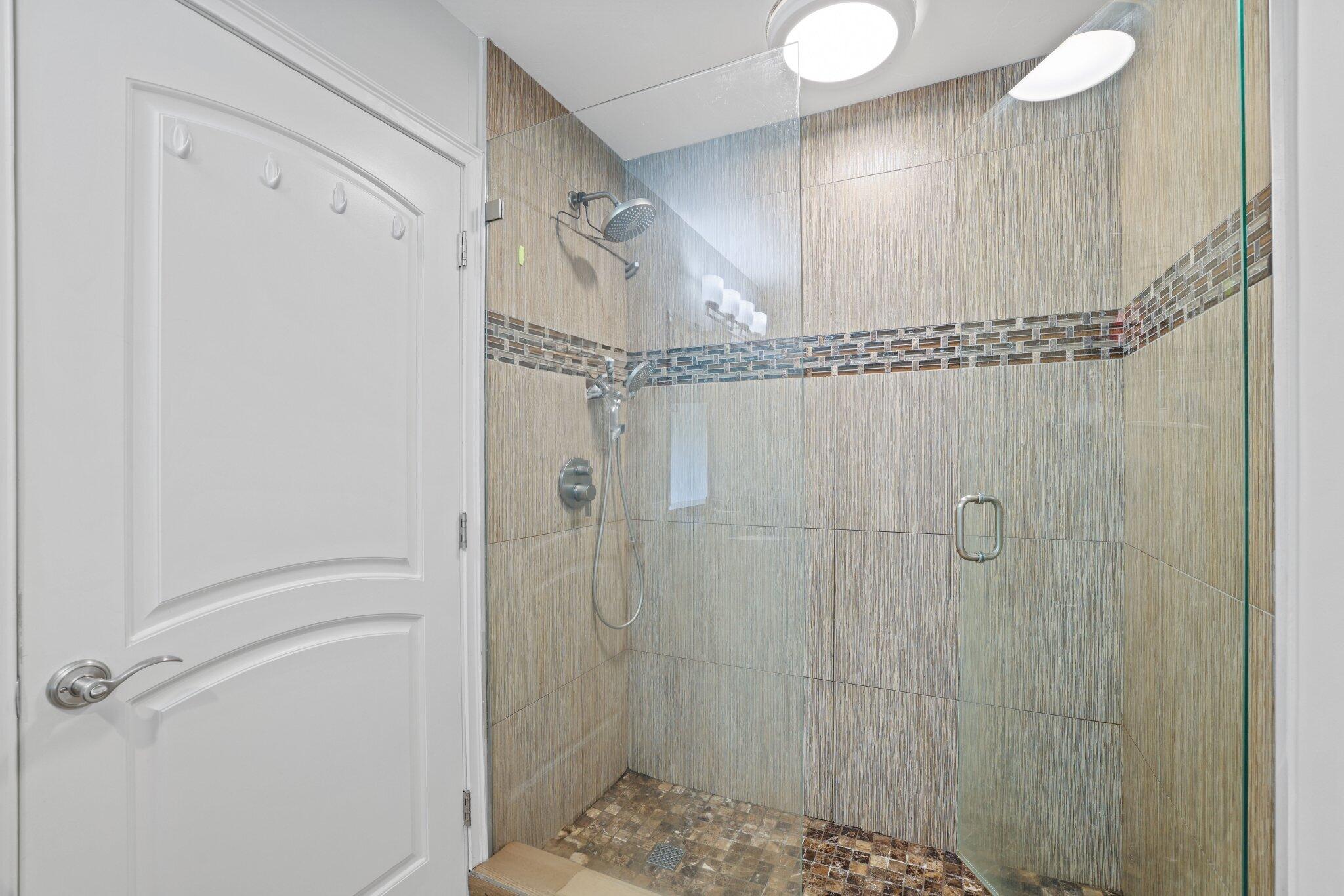 2225 Rabbit Hollowe Circle