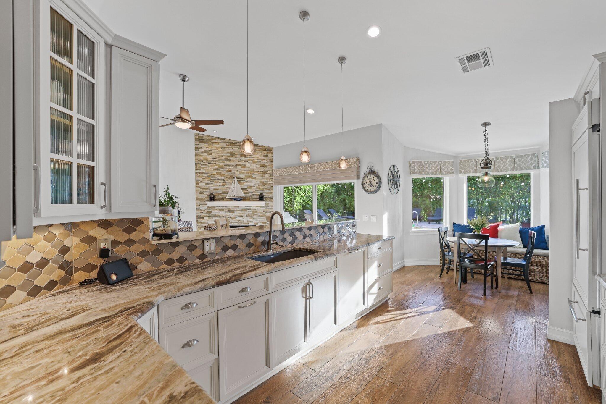 2225 Rabbit Hollowe Circle