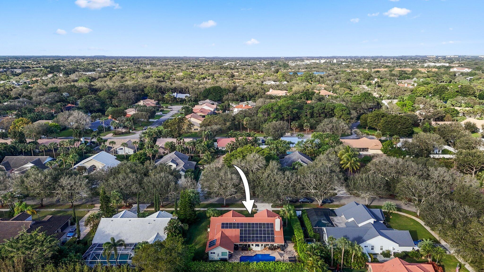 2225 Rabbit Hollowe Circle