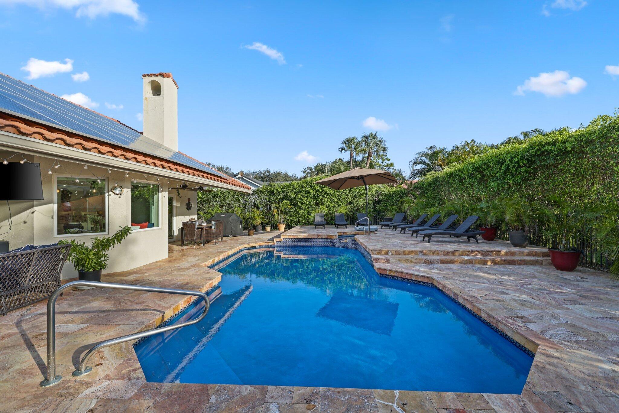 2225 Rabbit Hollowe Circle