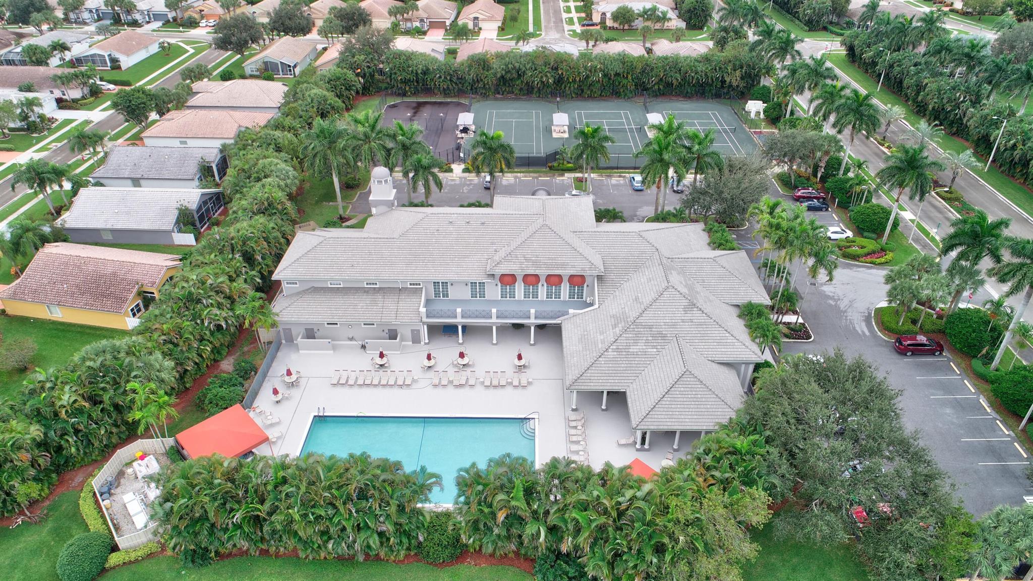 5819 Grand Harbour Circle