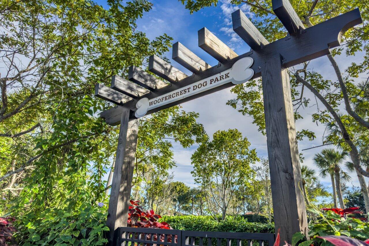 11025 Meridian Drive S