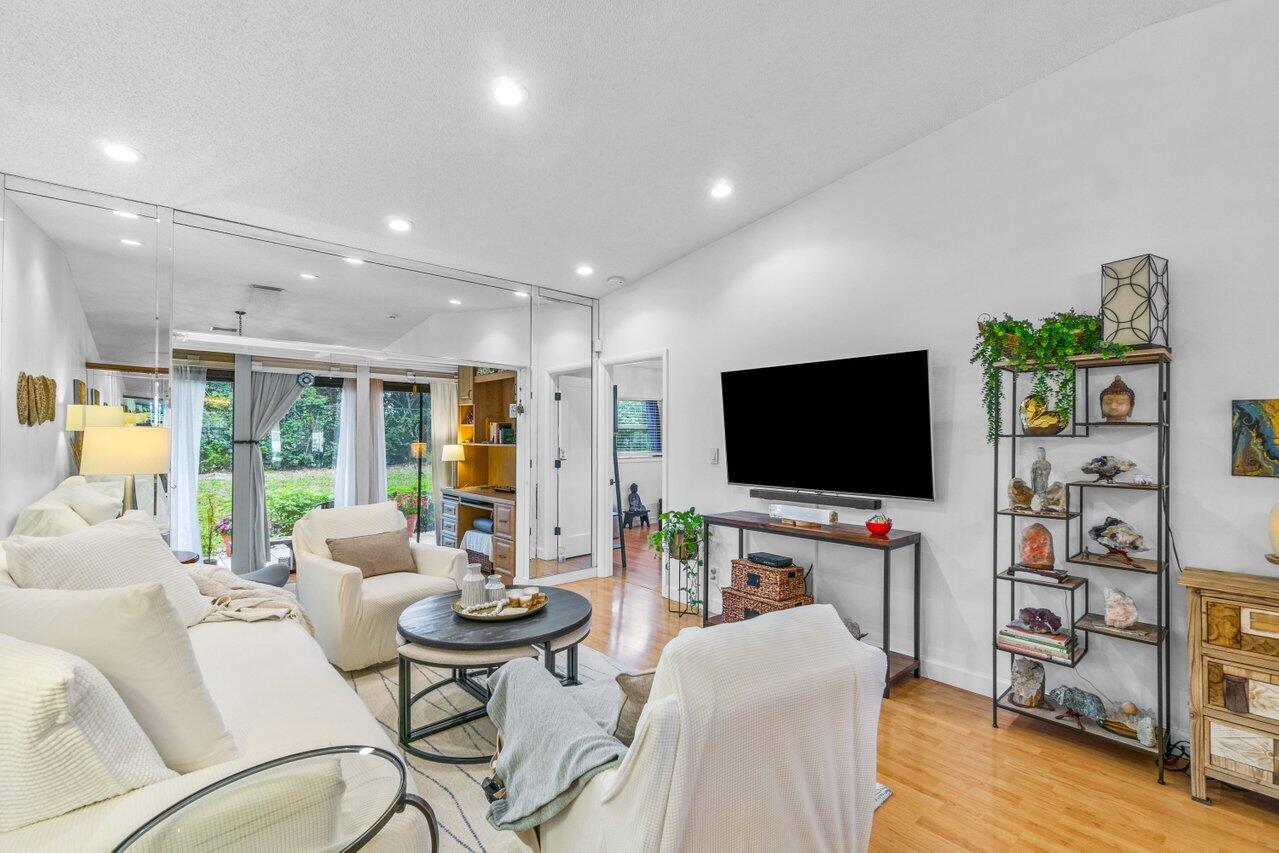 18855 Candlewick Drive, Boca Raton