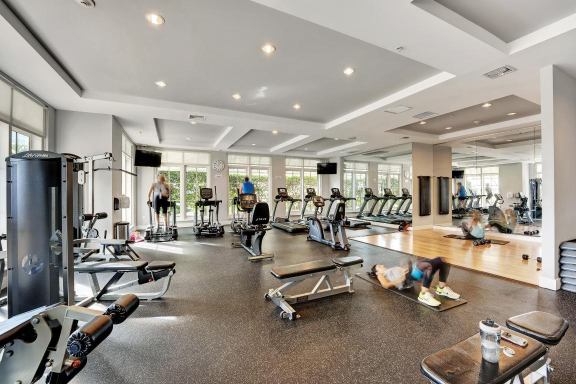 450 N Federal Highway Unit: 812