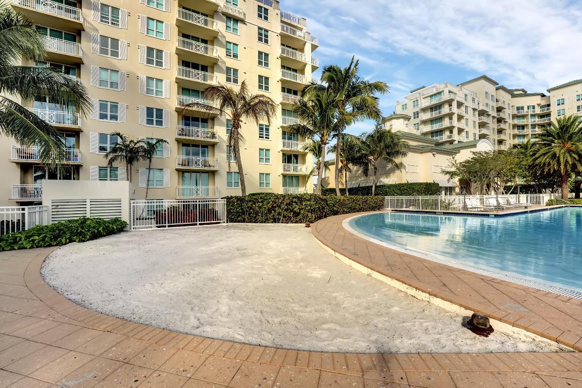 450 N Federal Highway Unit: 812