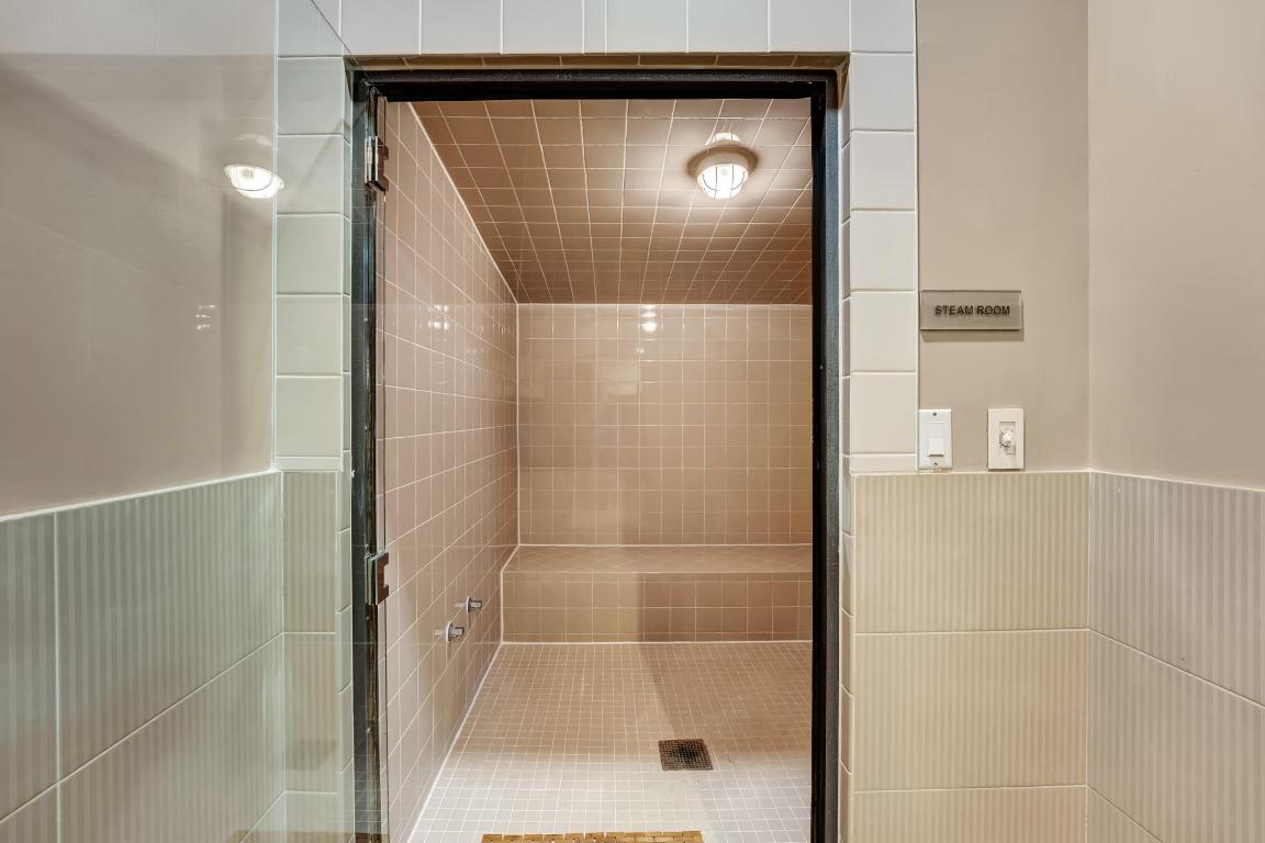 450 N Federal Highway Unit: 812