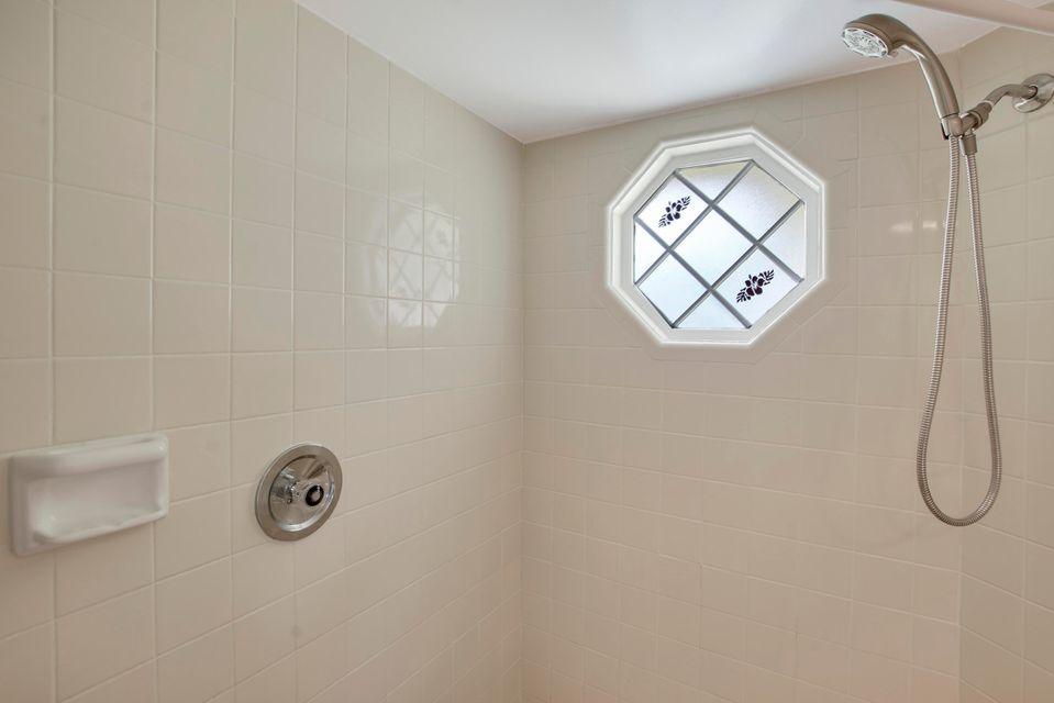 238 Seabreeze Circle