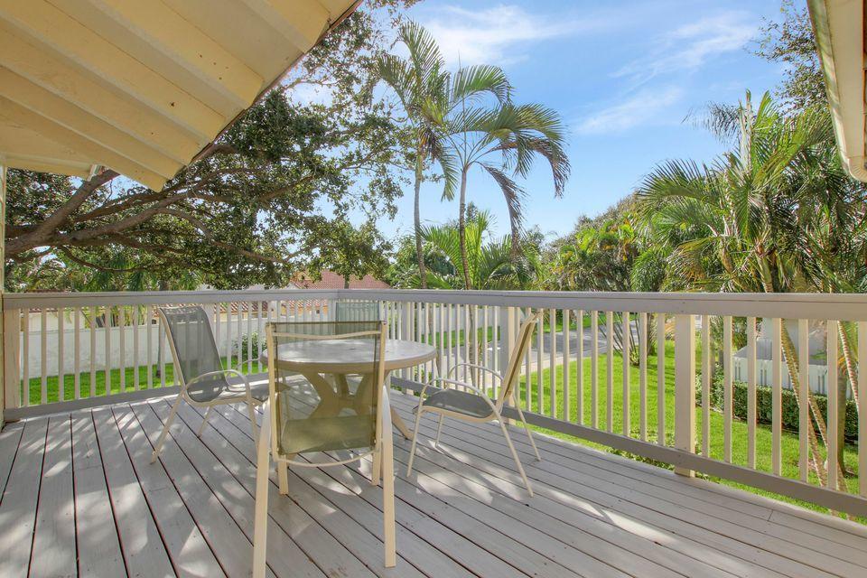 238 Seabreeze Circle