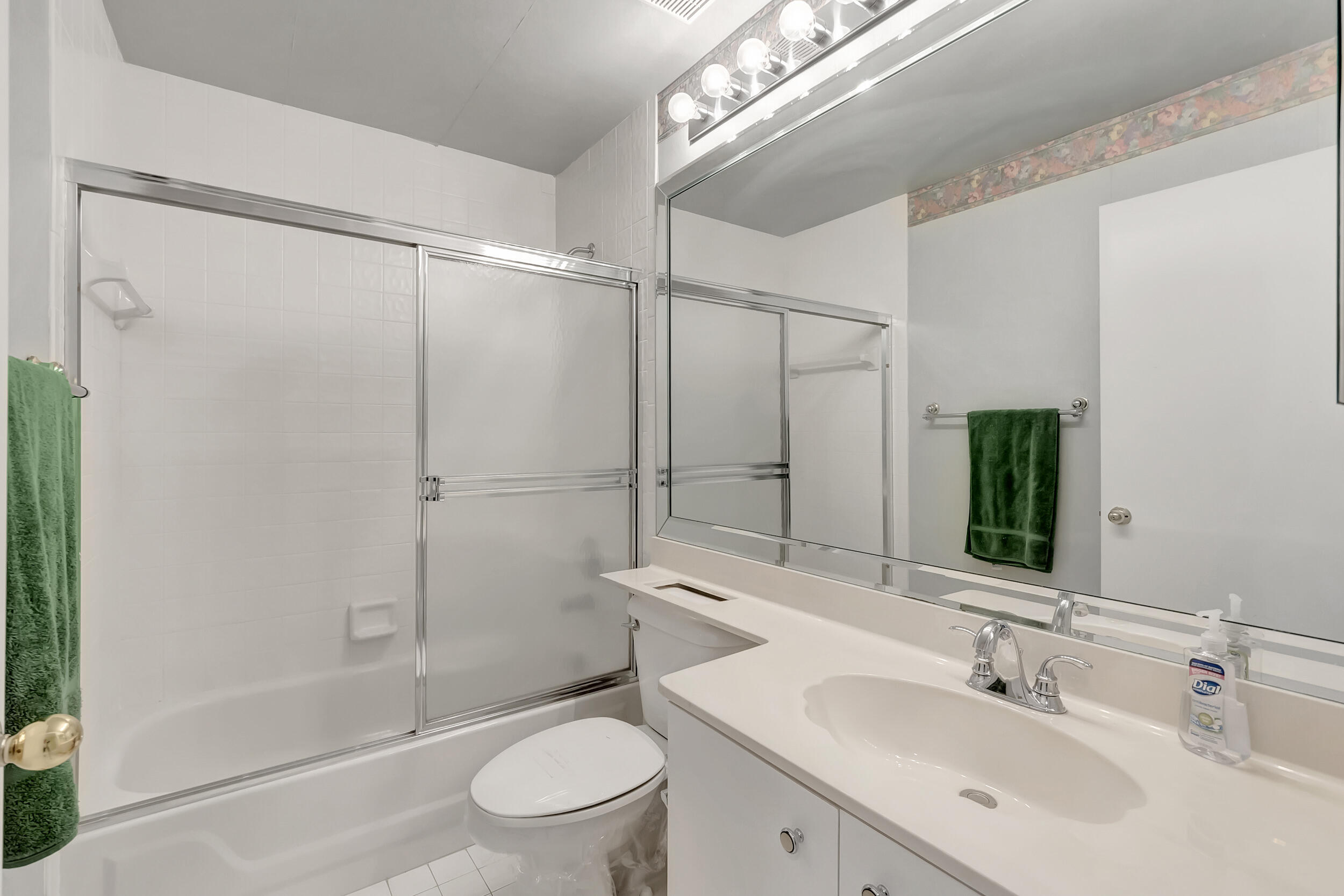 14418 Via Royale Unit: 1