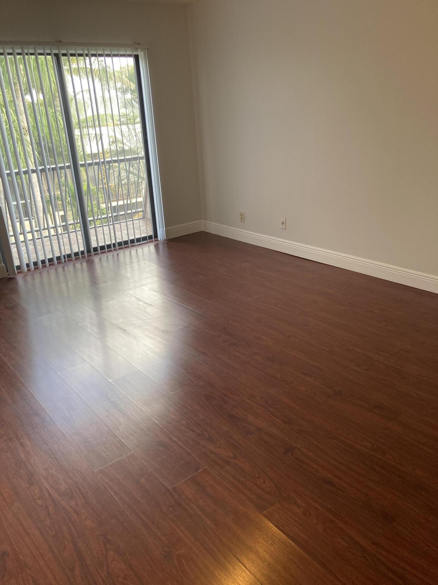 563 N University Drive Unit: 41