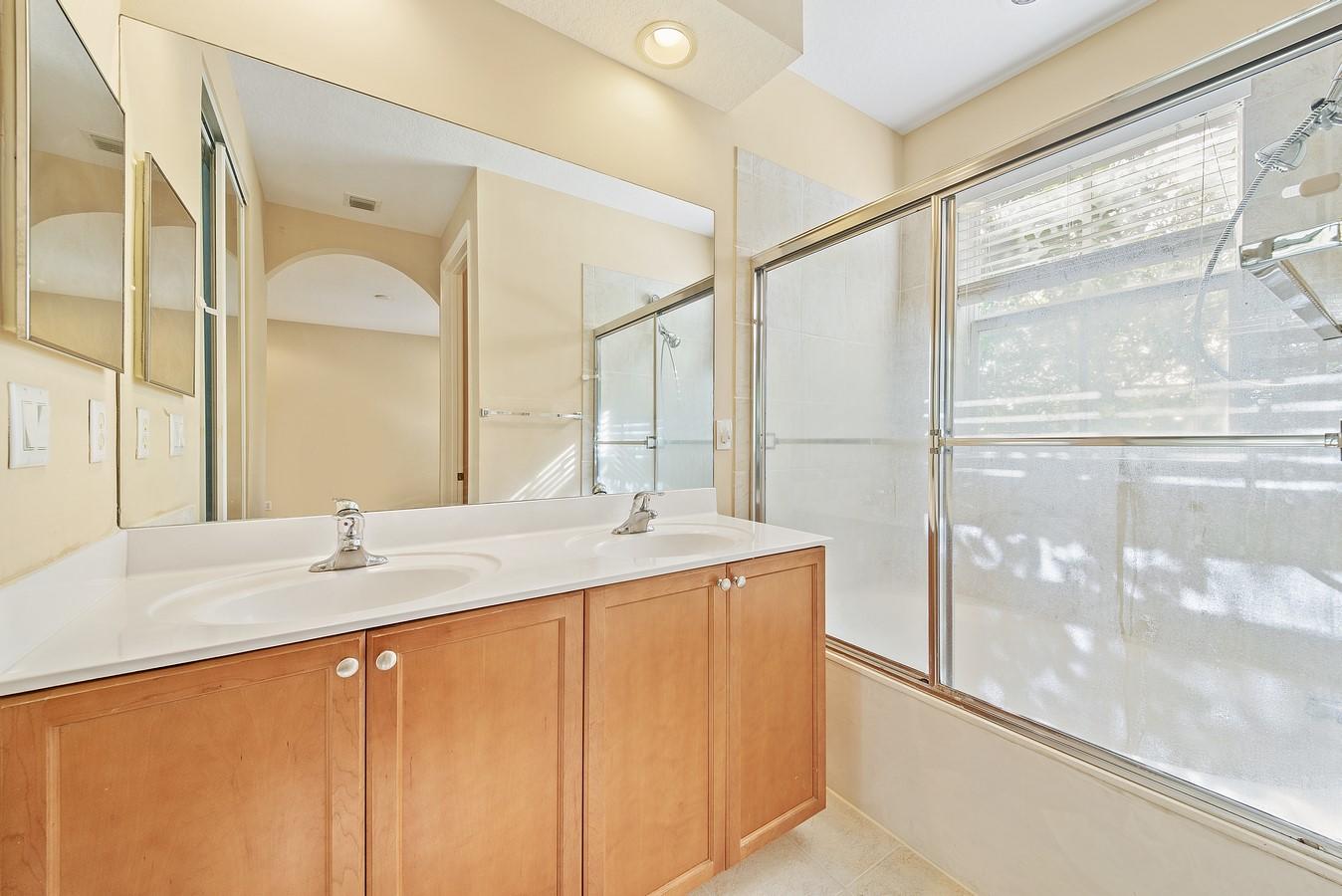 152 Lake Monterey Circle