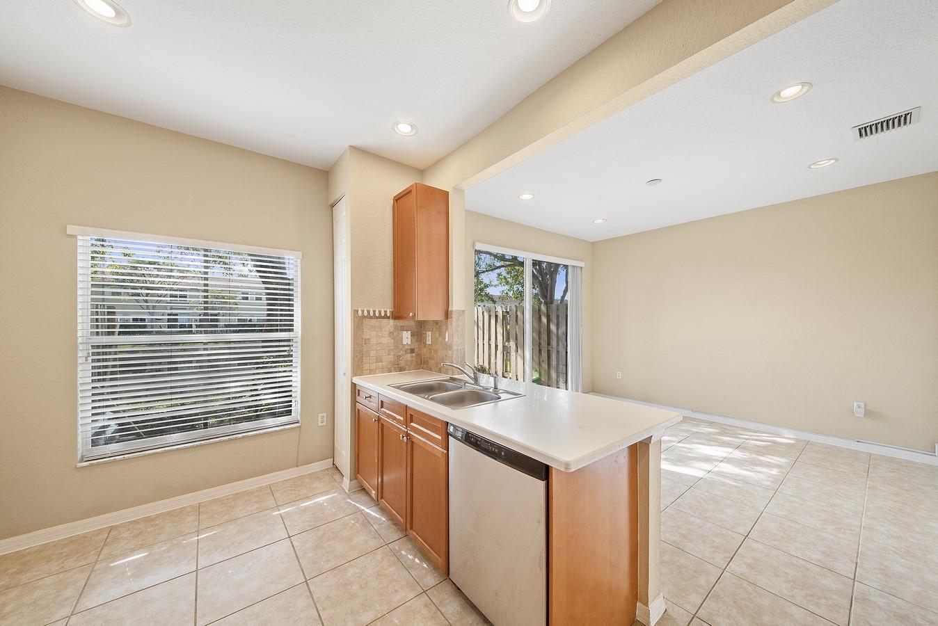 152 Lake Monterey Circle