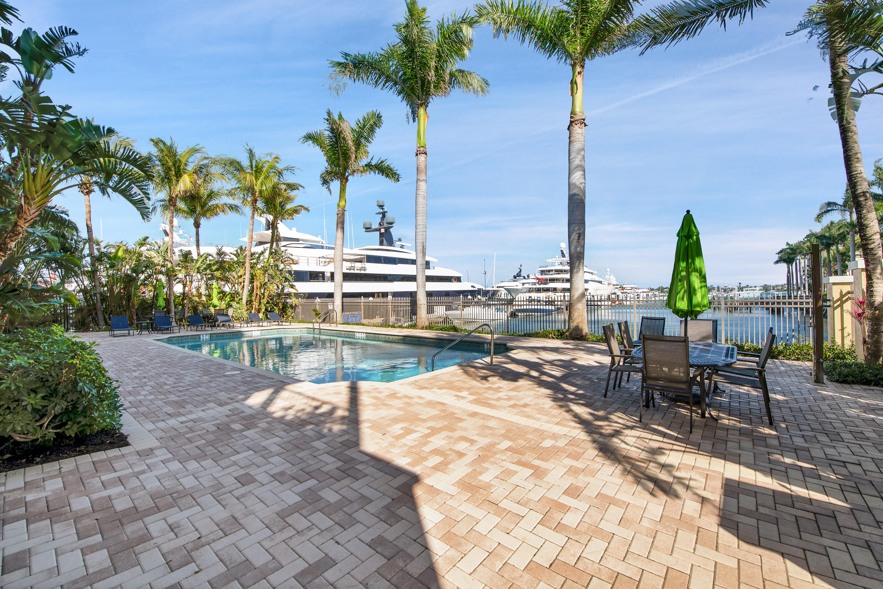 3930 N Flagler Drive 201, West Palm Beach Unit: 201