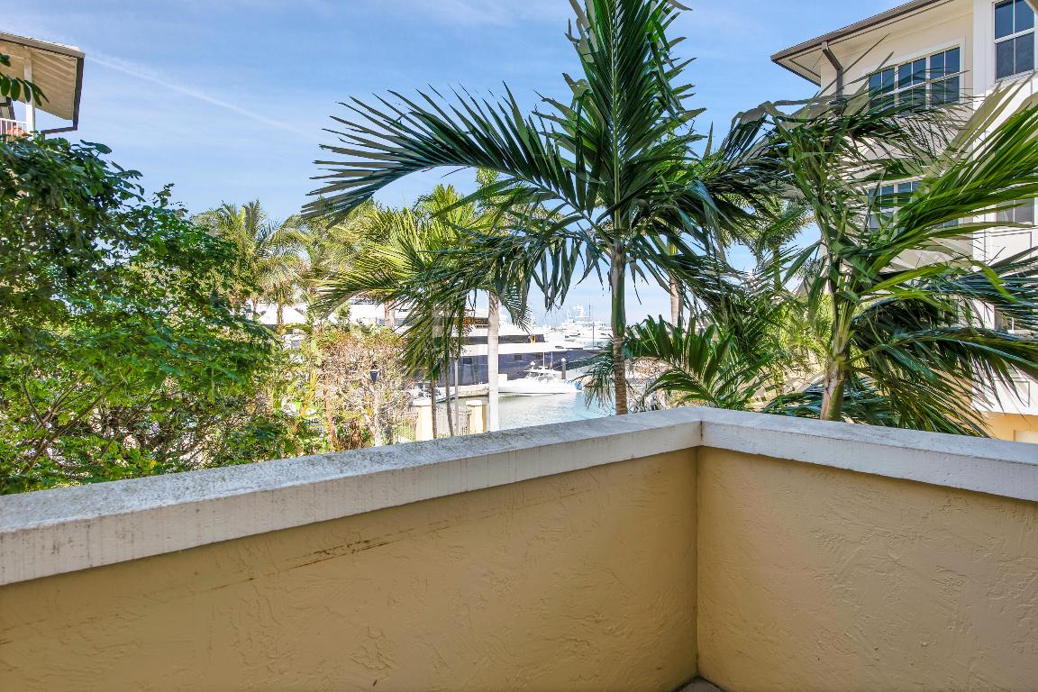 3930 N Flagler Drive 201, West Palm Beach Unit: 201