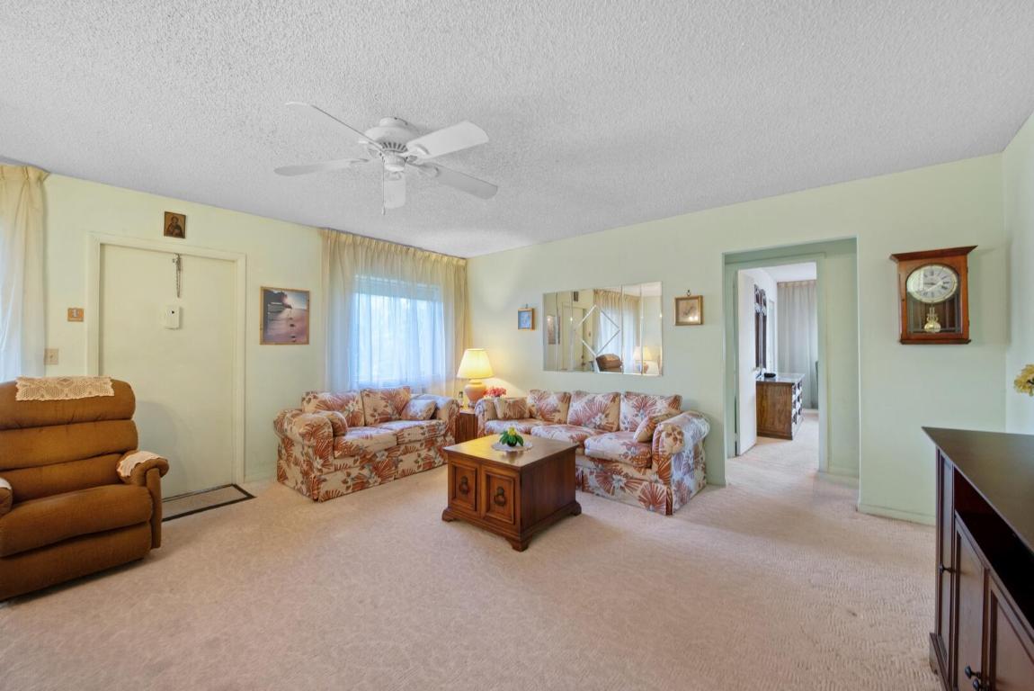 5817 La Pinata Boulevard C-2, Greenacres Unit: C-2