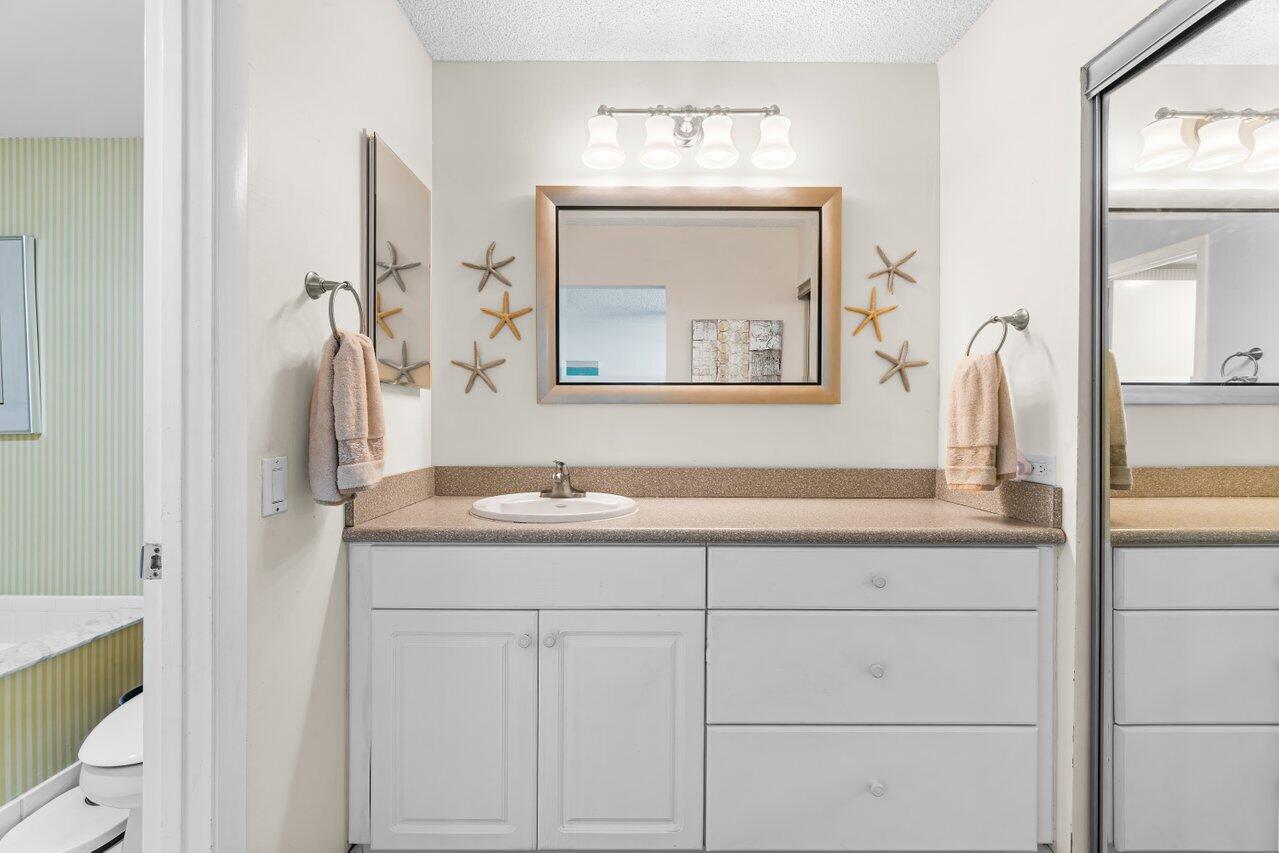 26 Southport Lane Unit: C