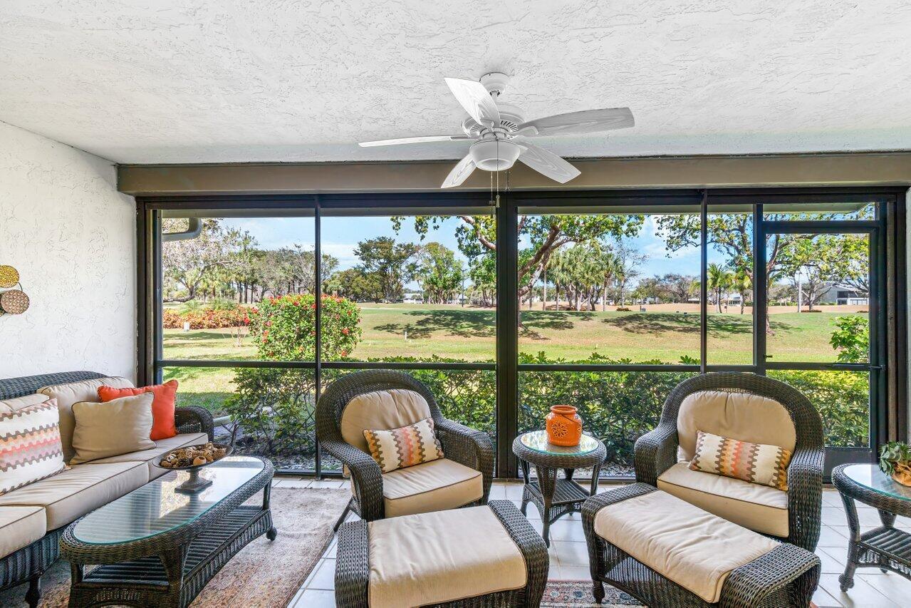 26 Southport Lane Unit: C