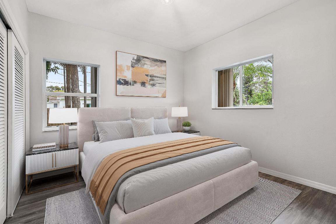 124 SW 8th Court, Delray Beach